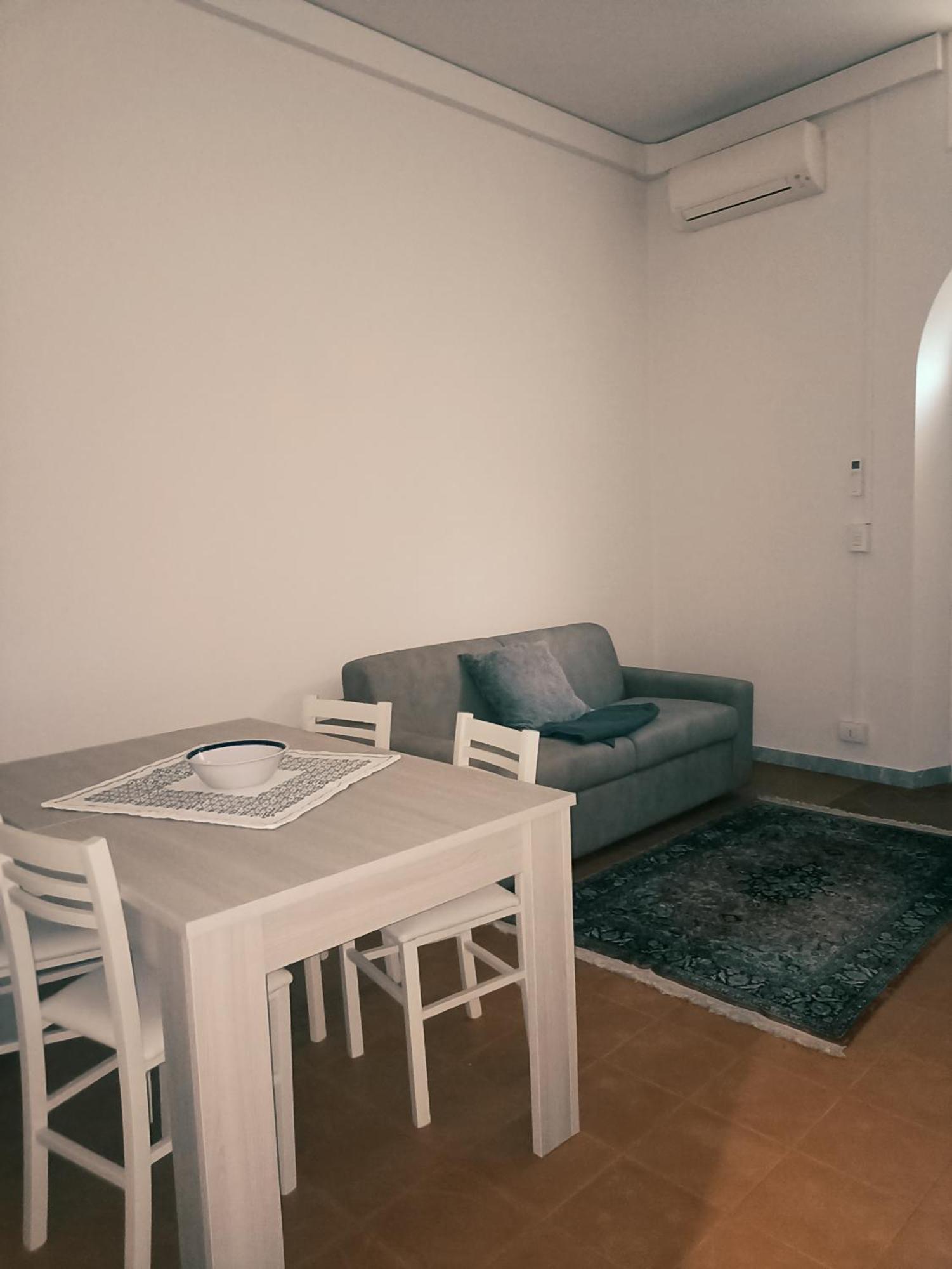 Вилла Gem In The City Center Of Lucca With Air Conditioning - Exclusive Ground Floor House Inside The Walls Close To Botanical Garden And Piazza San Martino Экстерьер фото